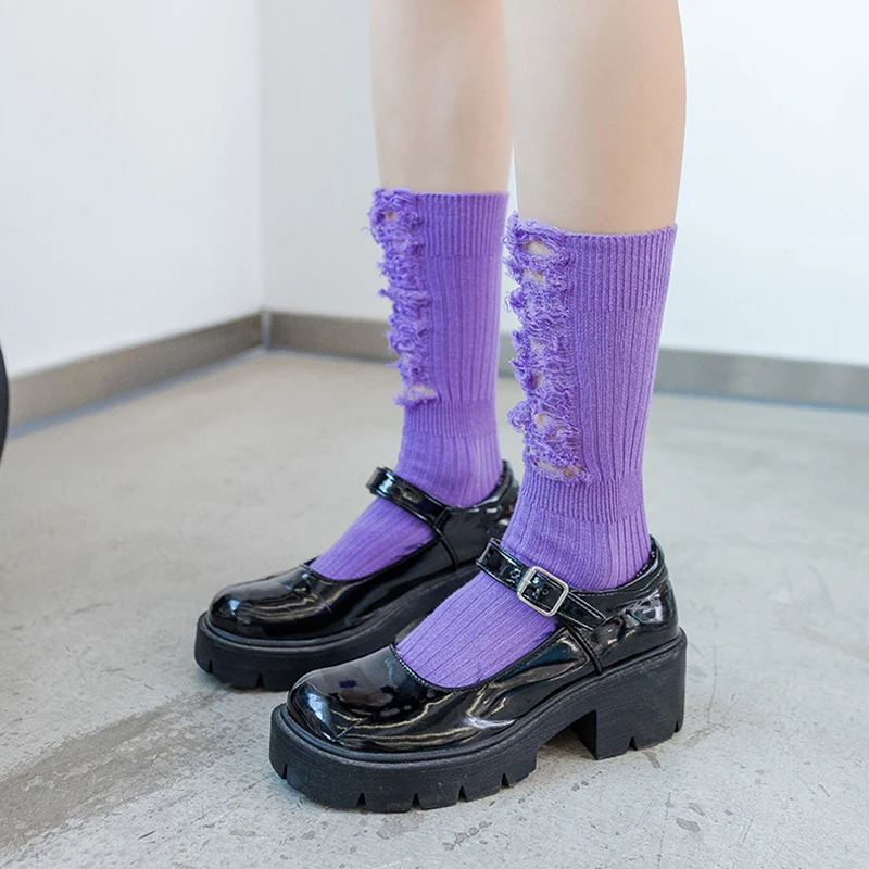 

2022 New Women Ripped Socks Gothic Raw Hem Cotton Female Broken Destroyed Socks Street Distressed Knit Footwear Beggar Socks