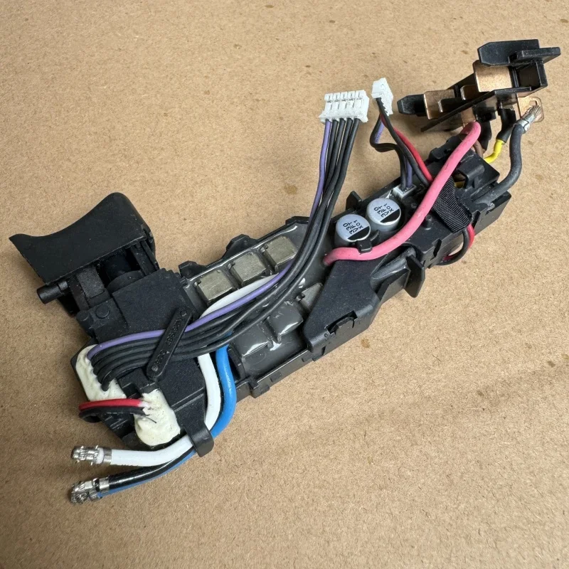 

Оригинальная основная плата управления постоянным током 18 В 20 В N 438606 N 438609 N 678970 Для DeWALT DCD796 DCD791P2 DCD791 DCD791P2 DCD791D2 DCD791B