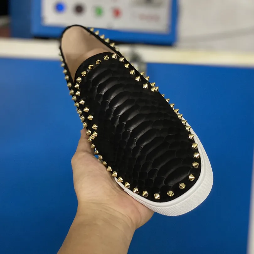 

Luxury shoes Loafers men Leather shoe man Dress Flats Wedding party red bottom shoes for men black snake pattern shoes