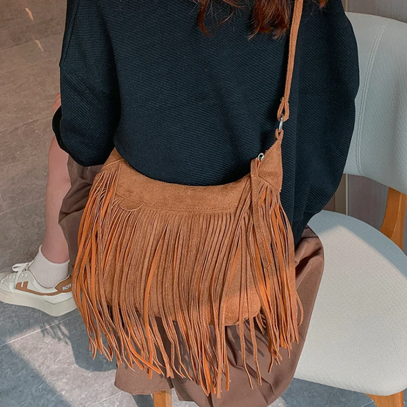 

Y2k Tassel Bucket Bag Small Crossbody Bags for Women 2023 Winter Designer Party Bags Female Luxury Handbags Sac A Main Femme