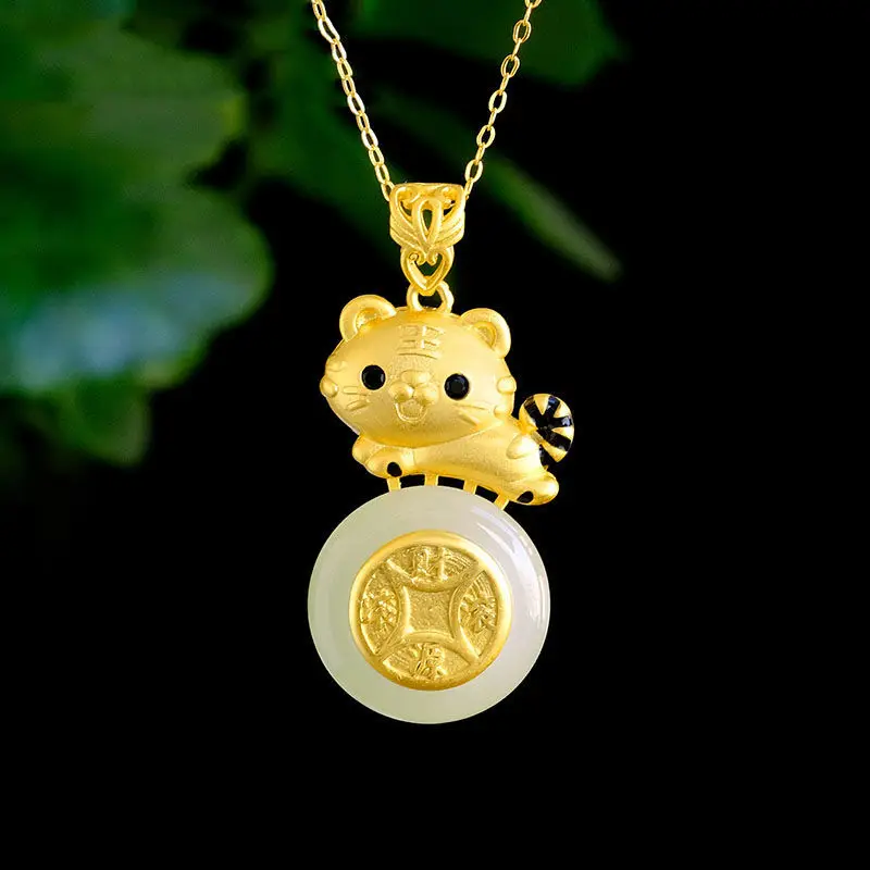 Женское колье из серебра 925 пробы с изображением тигра |