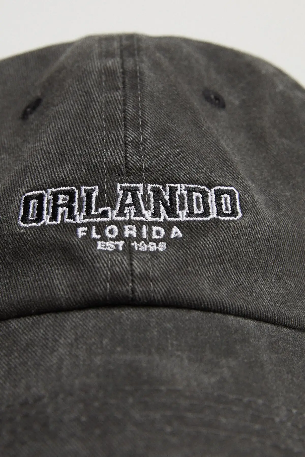 Шляпа с бледным эффектом вышивкой | Спорт и развлечения