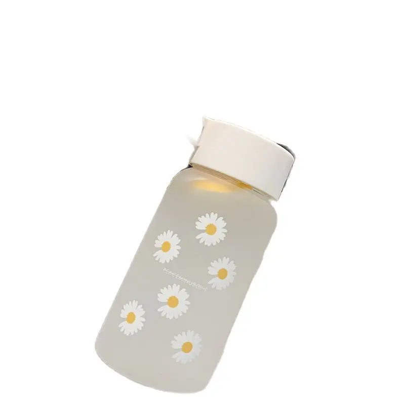 

Korean Summer Small Daisy Water Bottles Plastic Frosted Transparent Couple Portable Fashion Travel Student Gift Tea Cup