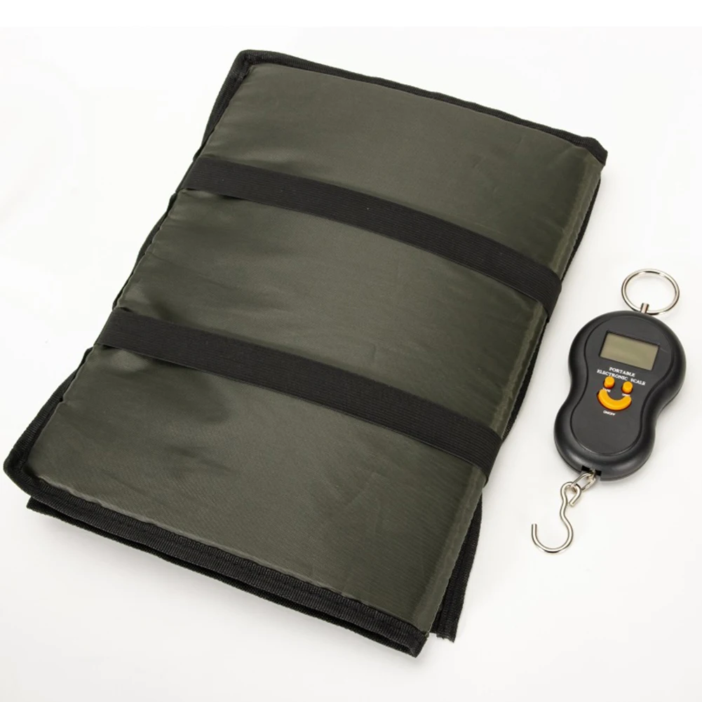 

Fishing Unhooking Mat Polyester Carp Landing Mat Foldable Green/Black Tackle Tool With Digtal Weihgt Scales 2023 New