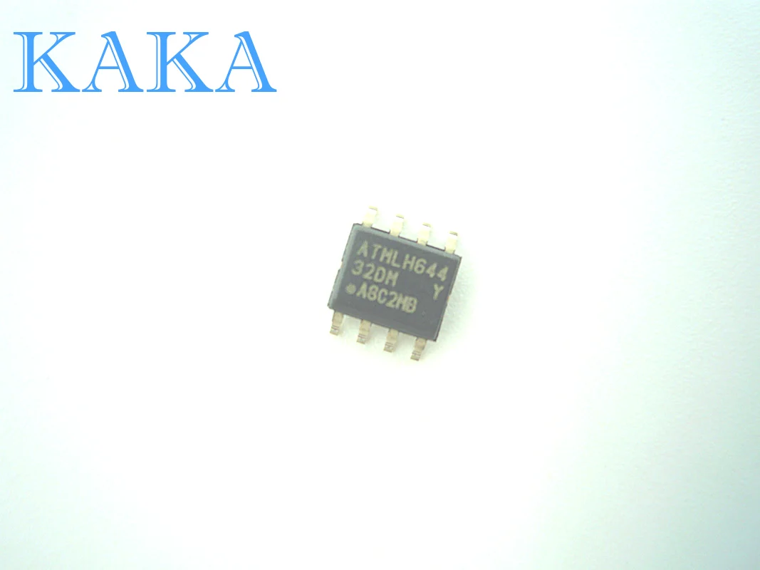 

10PCS New Original AT24C32D SOP