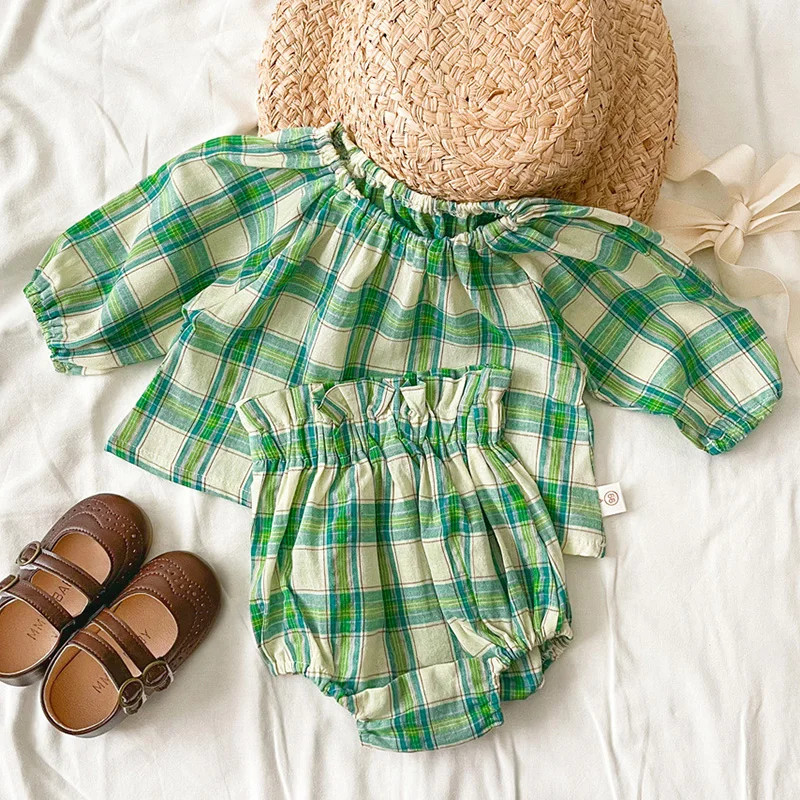 

Костюм для новорожденных девочек, хлопковая клетчатая футболка с длинным рукавом + шорты из ПП, осенний комплект одежды для маленьких девочек