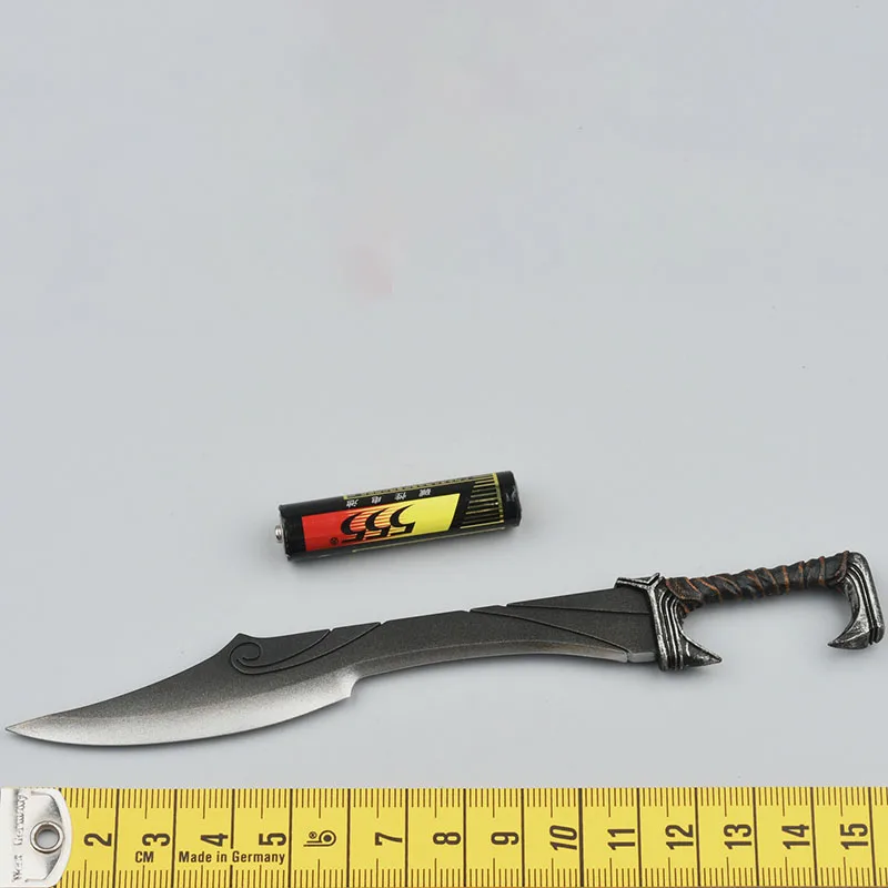 

1/6 Scale Female Soldier Warrior Cold Weapon Short Knife Weapon Model Doll Accessories Collection Display Souvenir Boys Toys