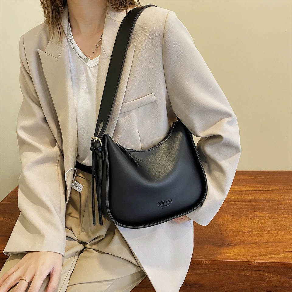 

3 Color Large Capacity Women's Shoulder Tote Messenger Bag Luxury Designer Handbag Purses and Handbags Simple Solid PU Leather