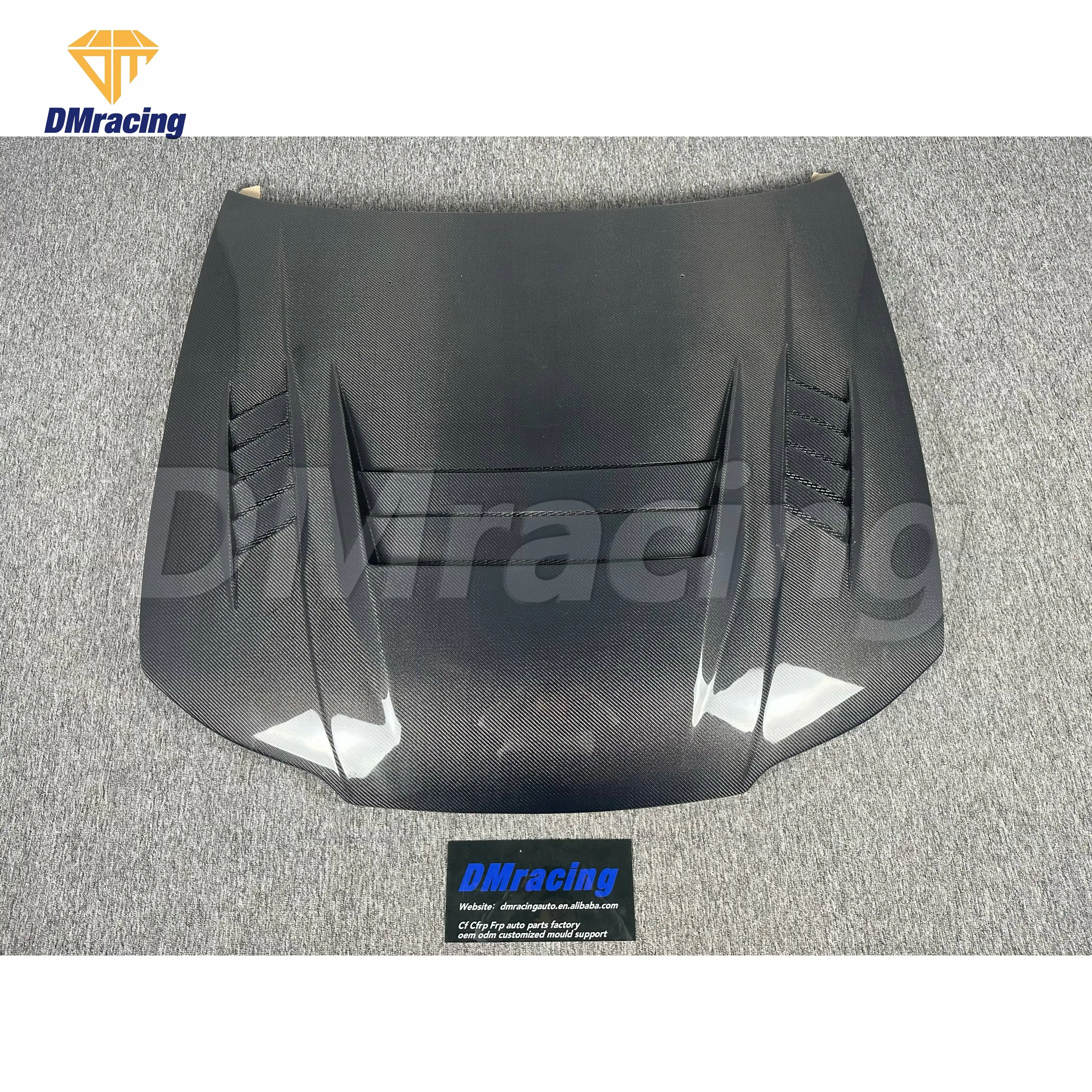 Фото Капот DV Style из двустороннего карбона для Nissan Silvia S15 №2