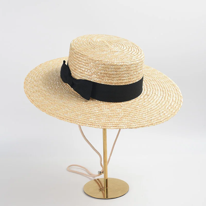 

Luxury Women Men Brim Boater Hat Gatsby Straw Hat Designer Bow Chin Strap Beach Sun Hat Church Summer Fedoras UV Protection Hats