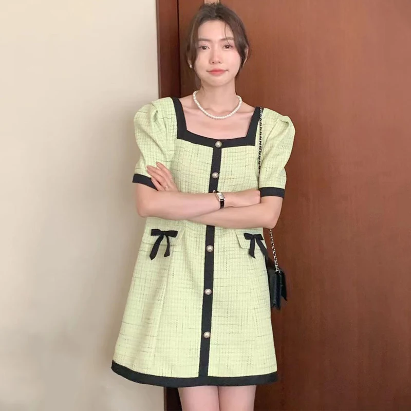 

Korean French Retro Square Neck Striped Pearl Single Breasted Plaid Bow Short Sleeve Dress Short Skirt Women