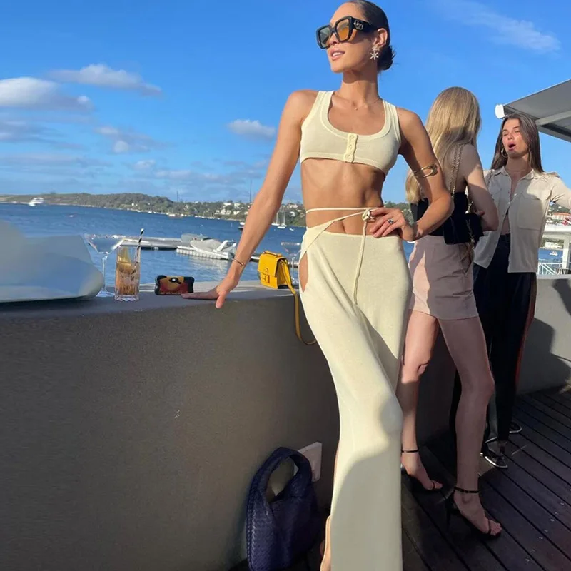 

2022 Summer Clothing Women Plain Sleeveless Scoop Neck Button Crop Tank High Waist Hollow Tie-Up Long Skirt 2PCS Skirt Outfits