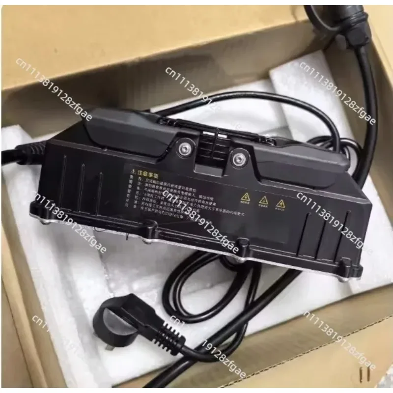 Фото Зарядное устройство 85В 12А для Sur-Ron Ultra Bee, замена оригинального OEM-устройства для электромотоцикла Ultra Bee Dirtbike Offroad №1