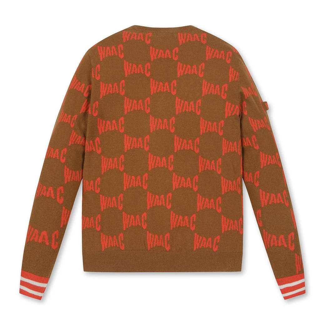 Женский вязаный свитер