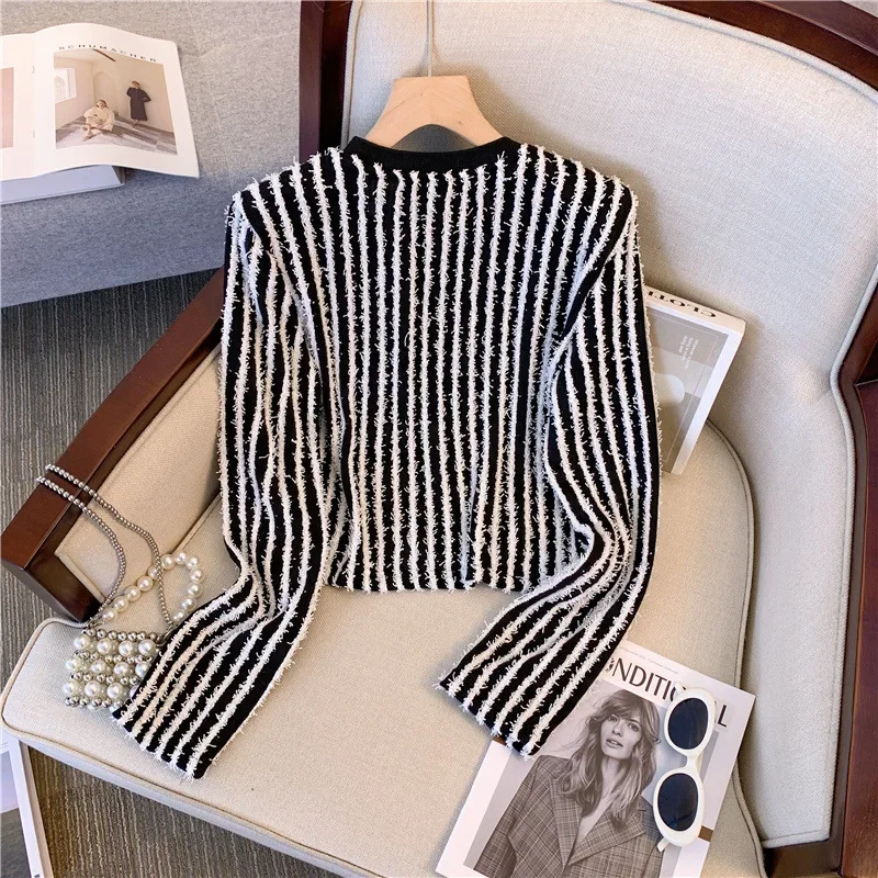 Полосатая футболка на молнии с цветными блоками и бахромой 2023 модный укороченный