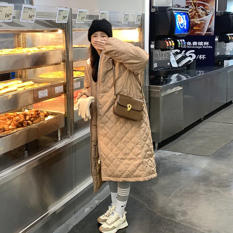 Winter Women's Cold Coat Parkas Hooded Long Padded Jacket Jacket Plus Size Super Hot Coat Cheap Wholesale Snow Outercoat Fashion