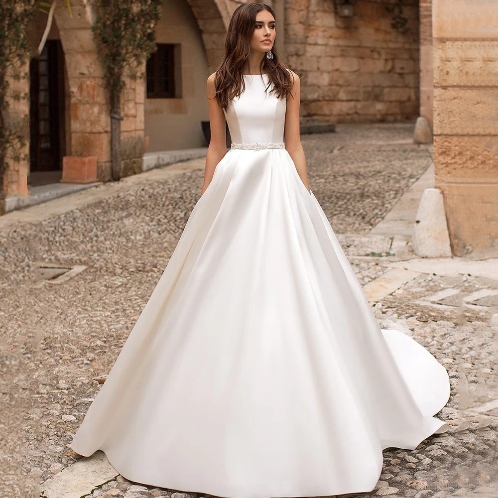 

Elegant A Line Wedding Dress O-Neck Beading Sleeveless Bridal Gown Illusion Back Graceful Robe De Mariee Custom Made Big Size