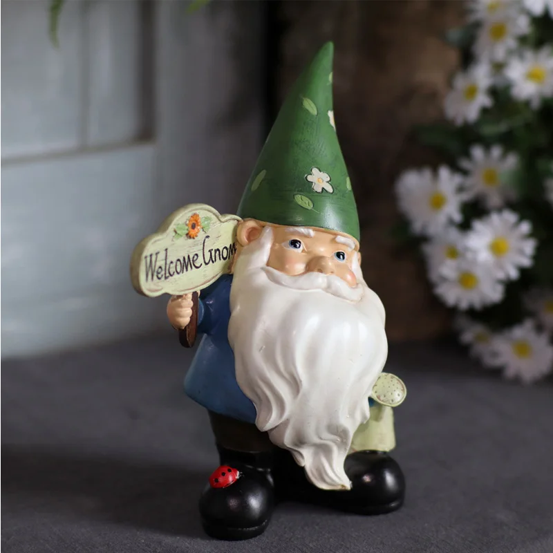 na zewnątrz amerykańskiego ogrodu pasterskiego elf Gnome ozdoba z żywicy trzymająca kartę powitalną do dekoracji krajobrazu figurek