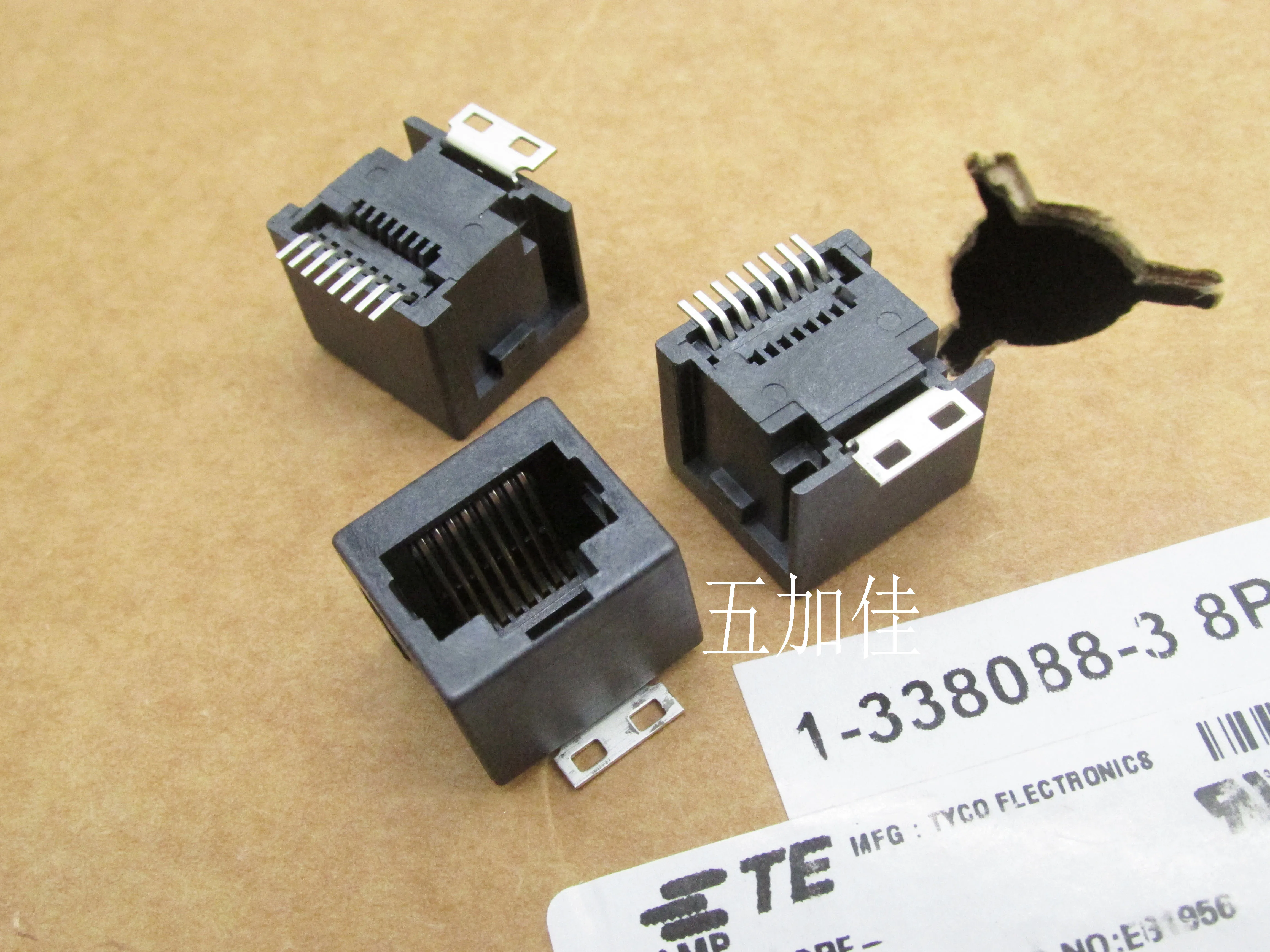 

Original New 100% 1-338088-3 vertical jack RJ45 crystal head female 8P8C connector