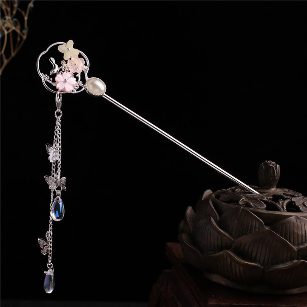 

Bridal Fashion Chinese Butterfly Tassel Ancient Style Crystal Tassel Hairpin Pearl Hair Sticks Plate Hair Fork Hair Accessories