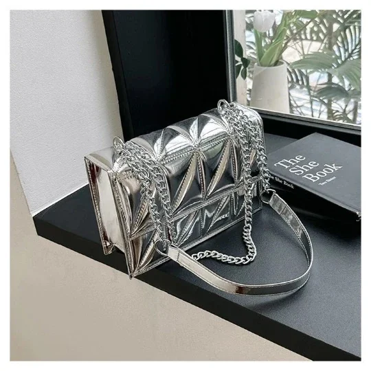 

New Silver Girl Woman Messenger Trend Chain Shoulder Bag PU PVC Leather Women Lady Shining Mirror Handbag Purses Office Lady Bag