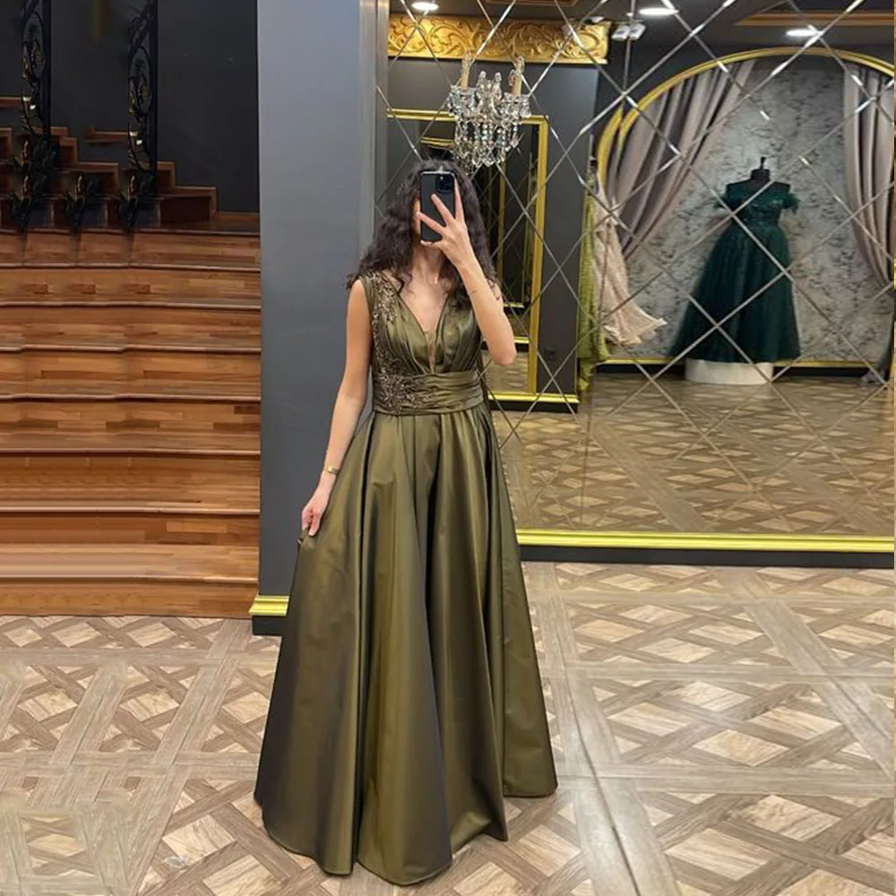 

Green Empire Evening Dresses For Women Sexy V-Neck Sleeveless Zipper Prom Gown Satin A-Line Floor Length فساتين مناسبة رسمية