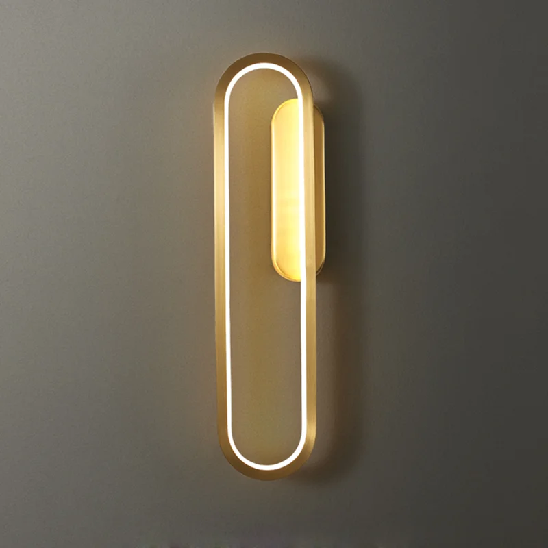 

Современная медная настенная лампа в скандинавском стиле для спальни, прикроватный Роскошный домашний светильник золотого и черного цветов для гостиной, коридора, лестницы, декоративное освещение