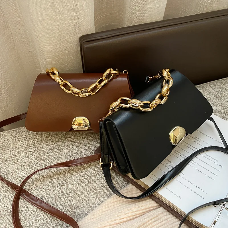 

Новая Британская мода, простая маленькая квадратная сумка, женская дизайнерская сумка, высококачественные сумки на плечо из искусственной кожи с цепочкой