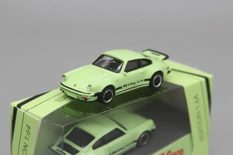 

Schuco Shuke 1:64 alloy touring car sports car model 911 930Turbo suitable for Porsche collection ornaments gift
