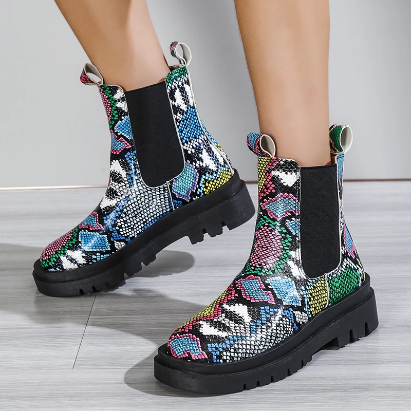 

2022 Fall and Winter New Snake Pattern Ladies Boots Foreign Trade Large Size Leather Boots Fashion Casual Daily Life Women Shoes