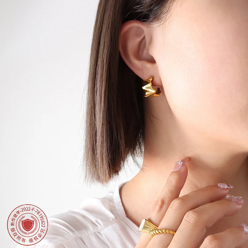 

Irregular Geometric Earrings Titanium Steel Gold Plated Jewelry