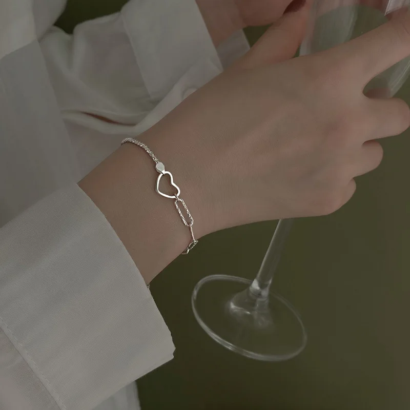 Женский браслет в виде сердца и звезды | Браслеты