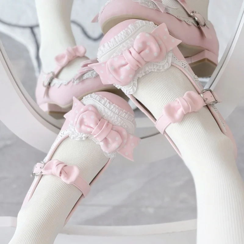 Фото Японские женские туфли в стиле Sweet Lolita, конфетных цветов, с бантом, на низком каблуке, с круглым носком, милые, из натуральной кожи, для девочек №1