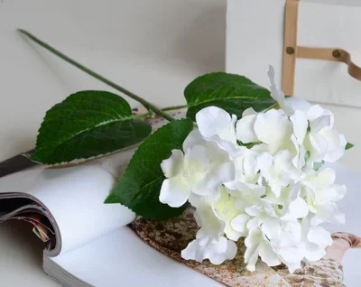 Искусственная гортензия мerylover белая