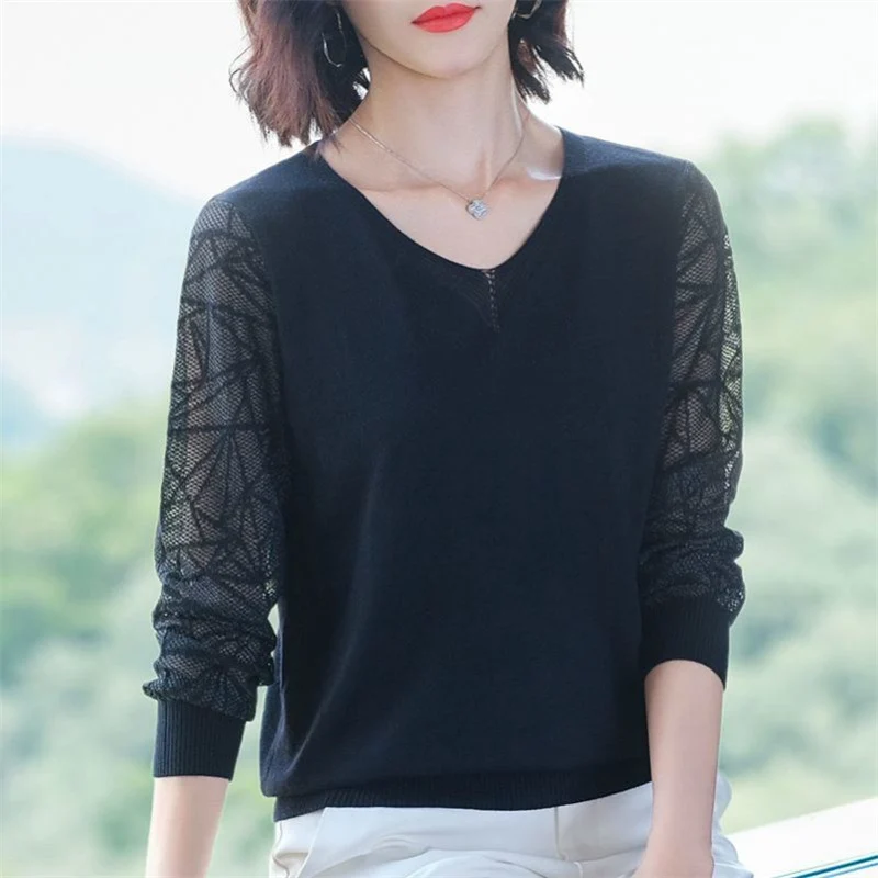 Женский трикотажный свитер с V-образным вырезом и длинным рукавом