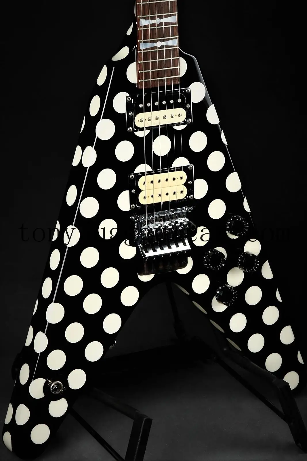 

Rhxflame Randy Rhoads Polka Dot Black Fly V Guitar MOP Bowtie Inlays, Floyd Rose Tremolo Bridge & Locking Nut, Whammy Bar,