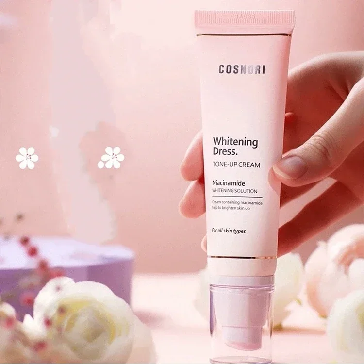 ю 50 мл корейського відбілюючого тонального крема Cosnori допомагає освітленню шкіру