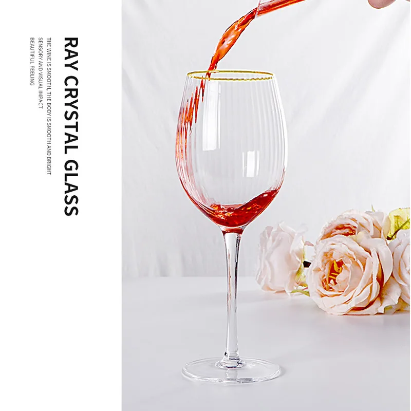 

Хрустальные бокалы для красного вина ручной работы с золотым ободком в европейском кубке семейный подарок для свадебной вечеринки домашни...