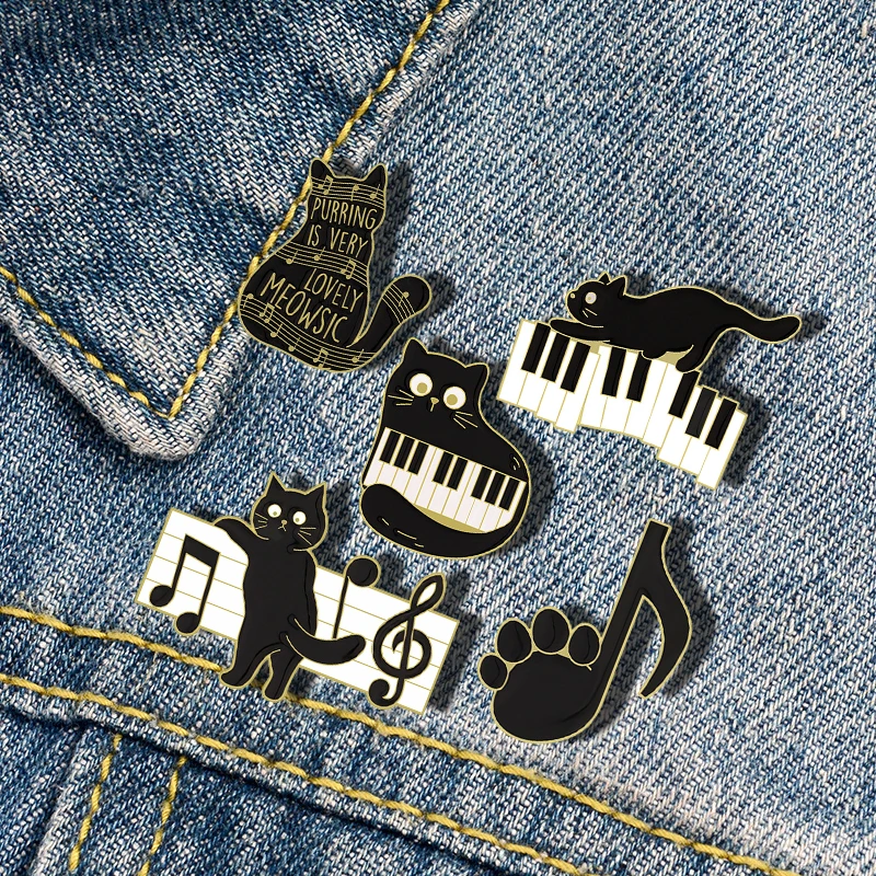 Оригинальная эмалированная брошь в виде мультяшного черного кота с музыкой и пианино-ключами, милая забавная брошь в виде когтя, Модная фотография, подарок для друзей