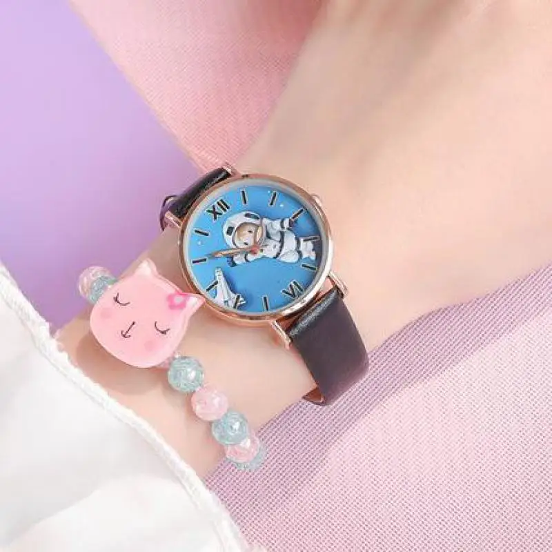 

Fashion Round Quartz Astronaut Pattern Dial Casual Wrist Watches Leather Strap Fashionable Clock Waterproof Wristwatch for Women