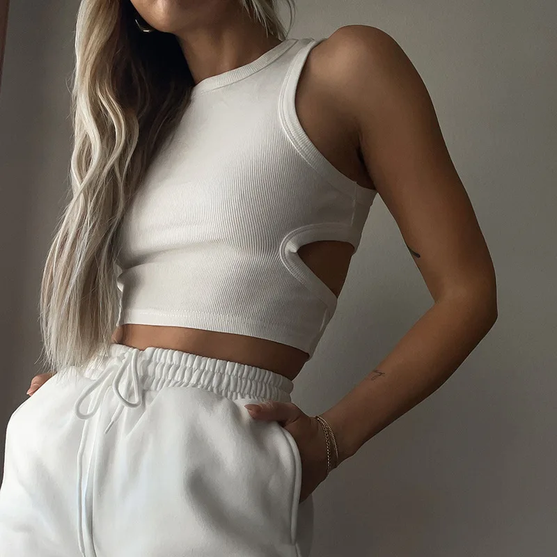 

Кроп-топ женский, укороченная майка