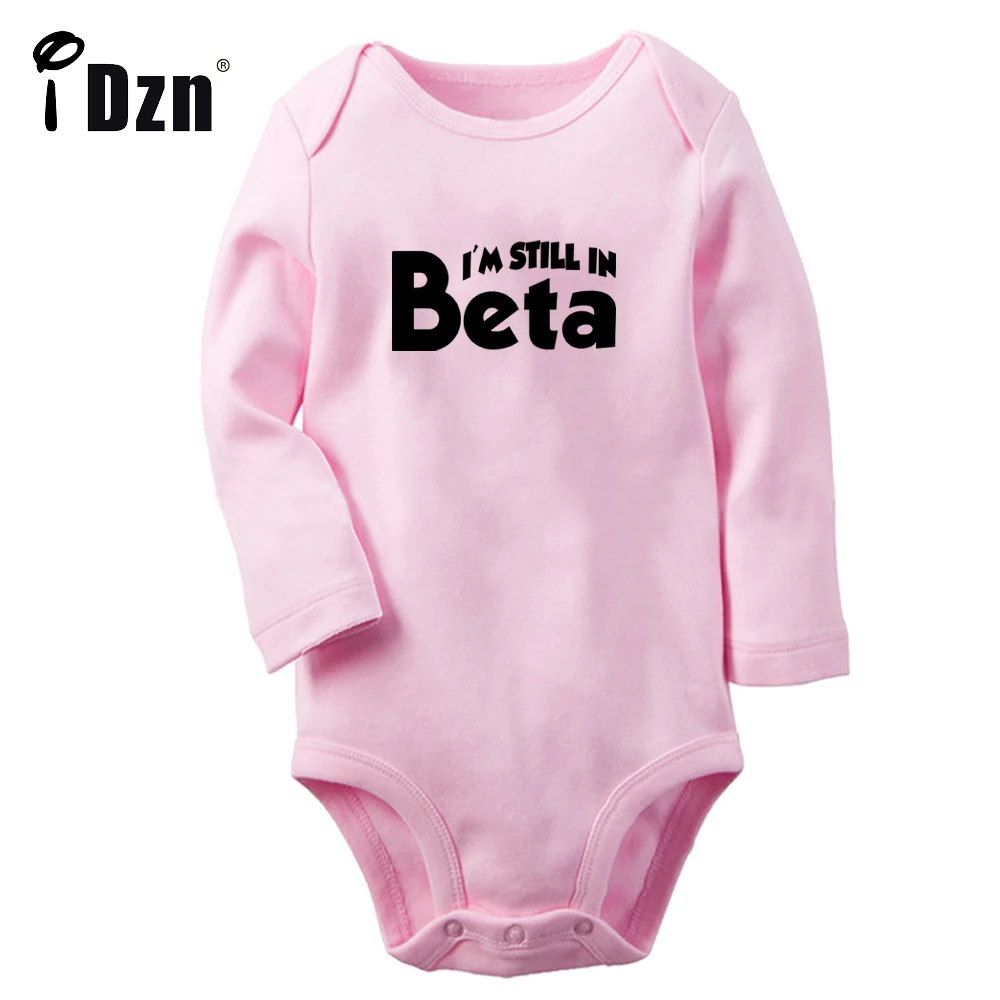 

Забавные Комбинезоны I'm In Beta для маленьких мальчиков, вы учились, мама, бабушка, есть здесь, комбинезон с принтом для маленьких девочек, милый комбинезон с длинным рукавом