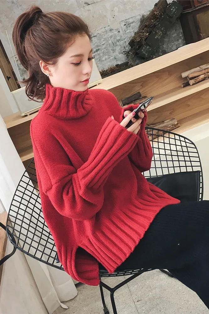 

Women's 2022 New Maternity Loose Top Sweater White