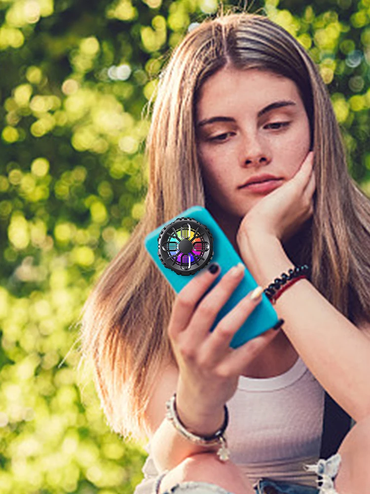 

Phone And Magnetic Wireless Charger Portable Fast Charging Pad Cooling Fan For Gaming Phone Radiator Compatible With All