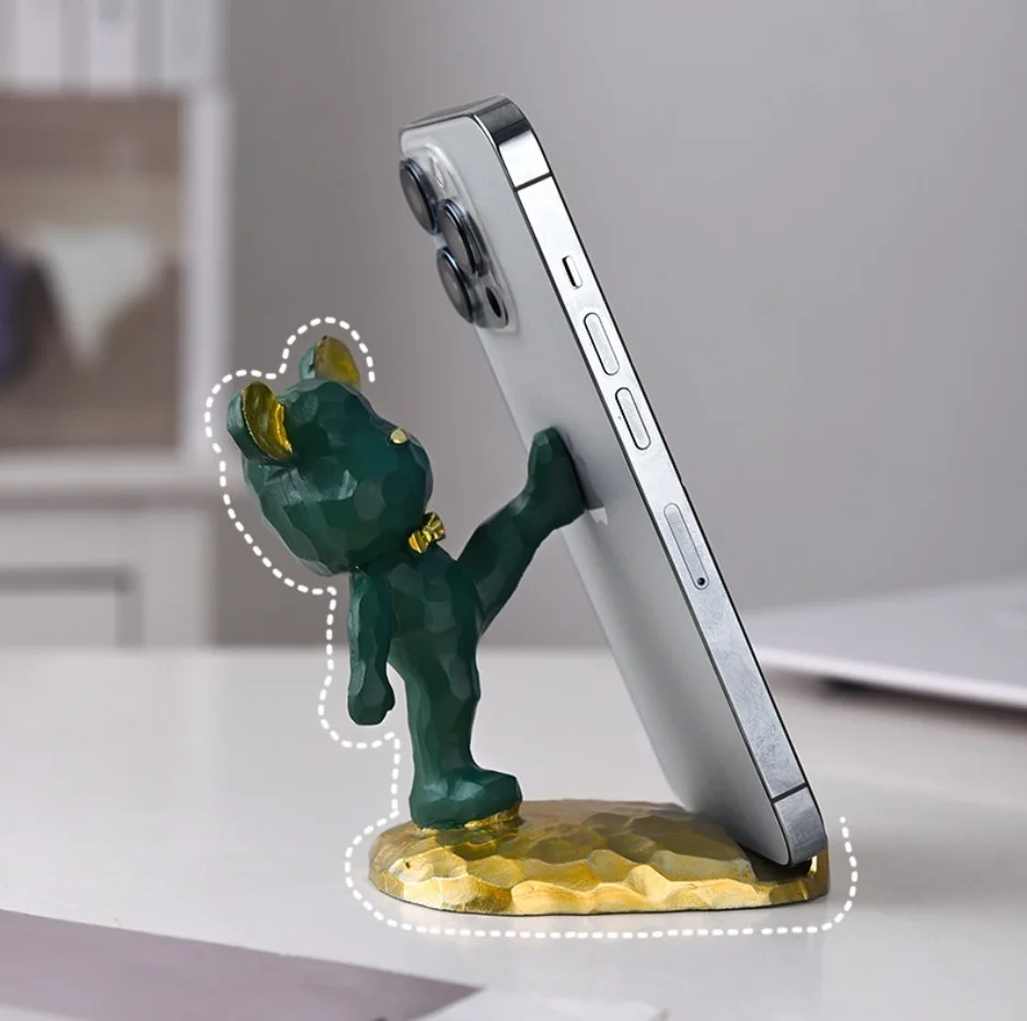 

Home Decoration Violent Bear Phone Holder Kawaii Desk Accessories Aesthetic Kawaii Room Decor Gadgets Desktop Sculpture Gaming