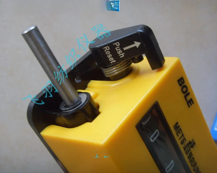 Желтый рулонный счетчик JM316