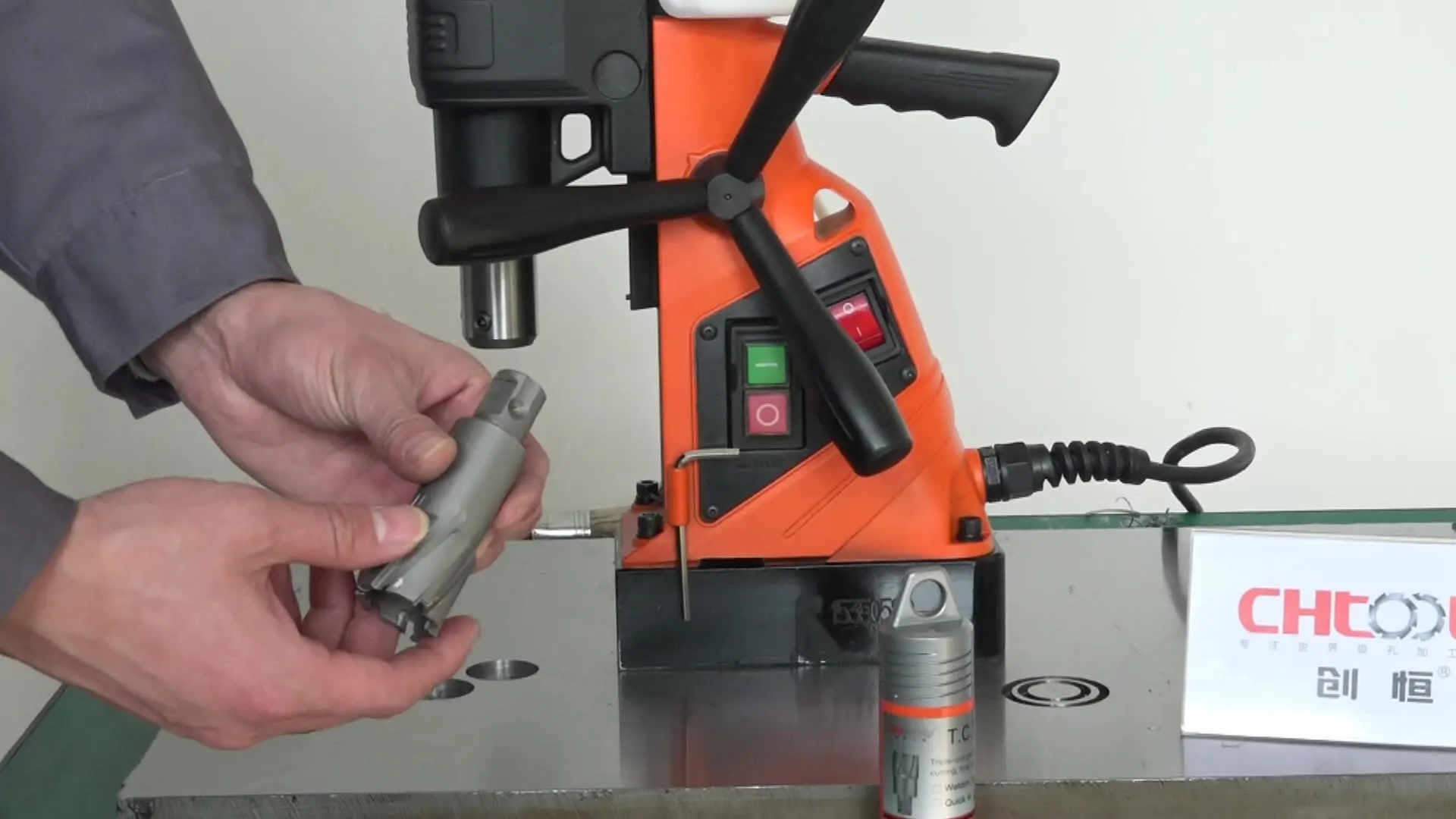 

High performance DX-35 magnetic base drill