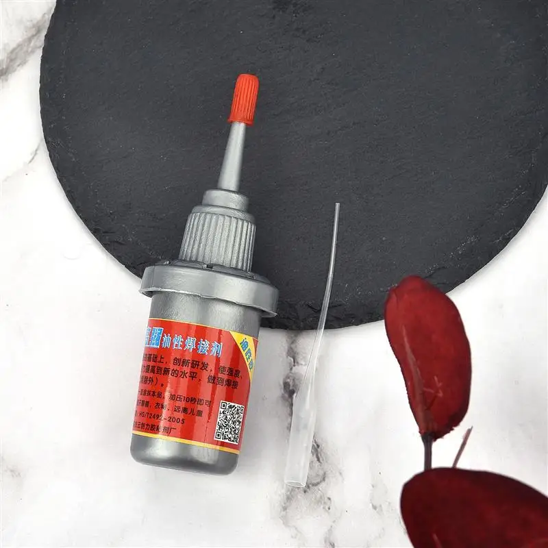 

Metal Welding Flux Oily Strong Welding Flux Universal Glue Oily Raw Glue Welding Flux Glue Multi Purpose Adhesive Super Glue