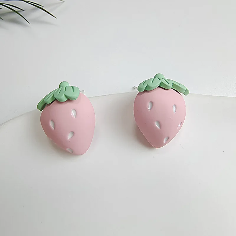 

South Korea Dongdaemun 2022 New Pink Strawberry Earrings Female Fashion Cute Fruit Earrings Earrings Wholesale