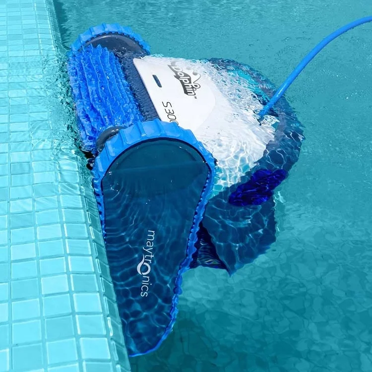 Новинка 2025 года: Робот-пылесос для бассейнов Dolphin S300I с водонепроницаемым электрическим кабелем и управлением через приложение для смартфона. (art.: 3920dce6ad751) - 3920dce6ad751